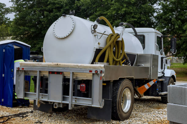 Portable Toilet Options We Offer in Lockhart, FL